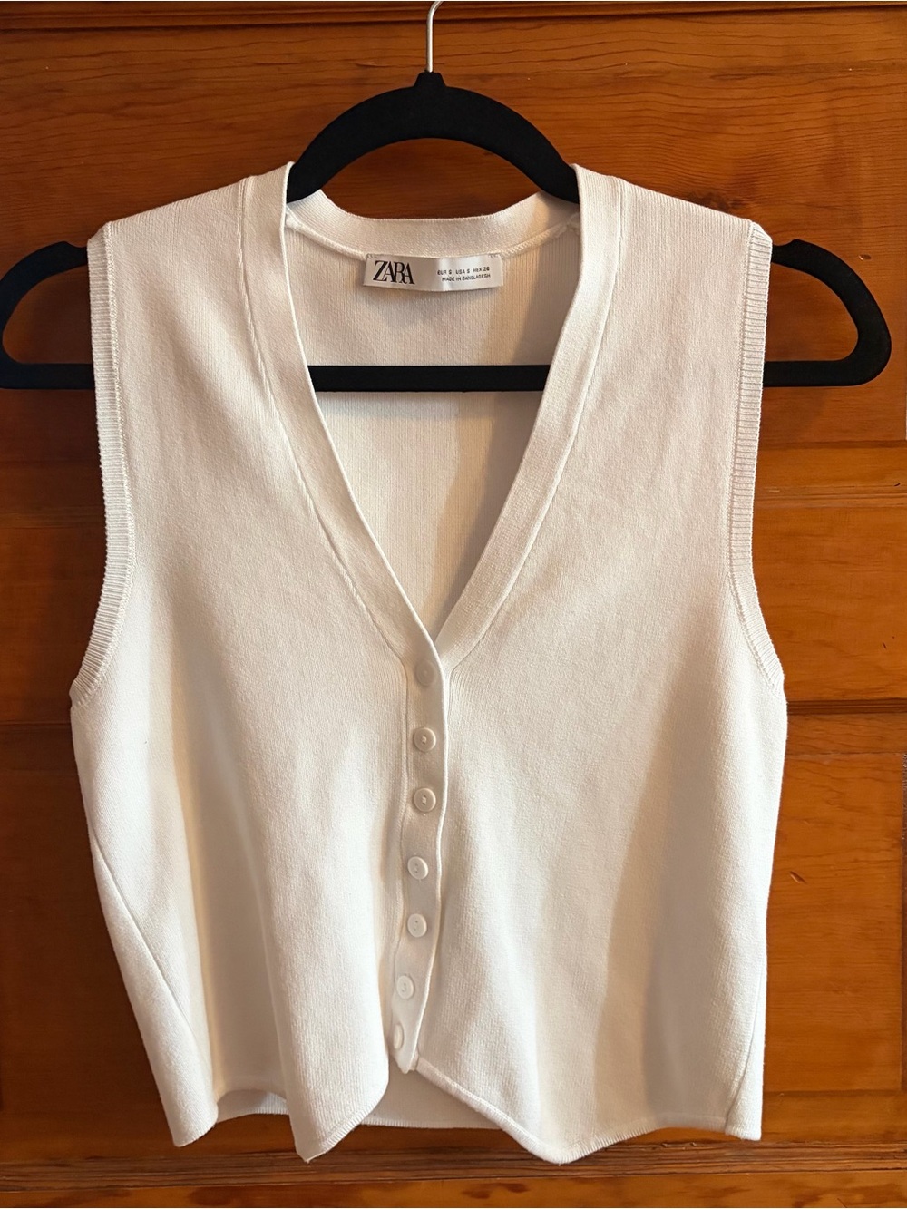Zara Cream Button-Front V-Neck Knit Crop Vest